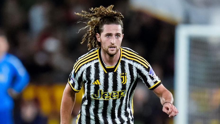 Rabiot vẫn là nhân tố quan trọng của Juve.