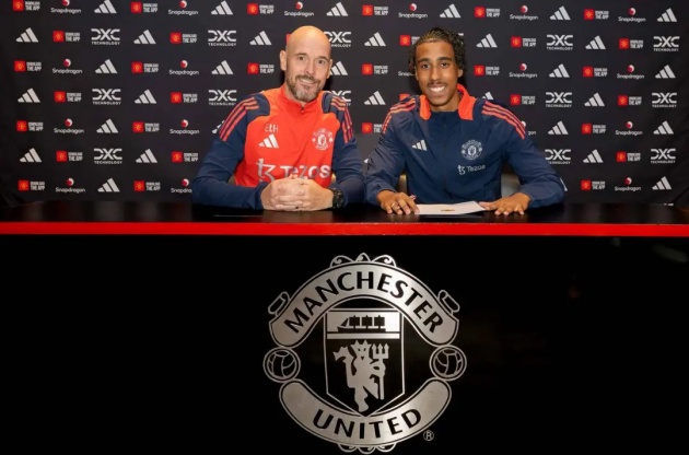 Hy vọng rằng Man United không bị hớ trong thương vụ này.