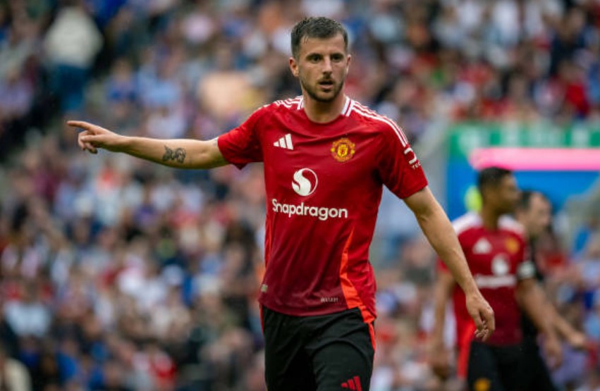 Mount cần thể hiện nhiều hơn nếu muốn trụ lại Man Utd.
