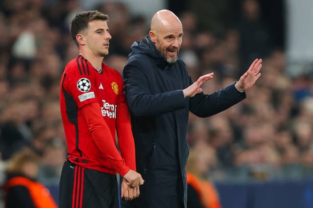 Mount sẽ tiếp tục gắn bó với Man Utd.