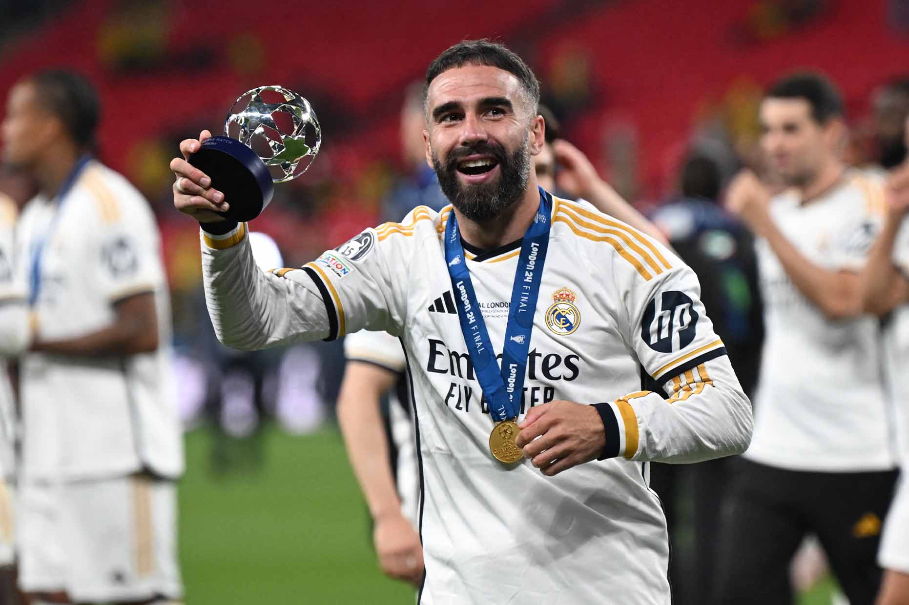Real Madrid cần tính phương án thay thế Carvajal.