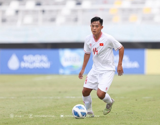 Hoàng Quang Dũng ghi 3 bàn tại giải U19 ĐNÁ 2024. Ảnh: VFF.