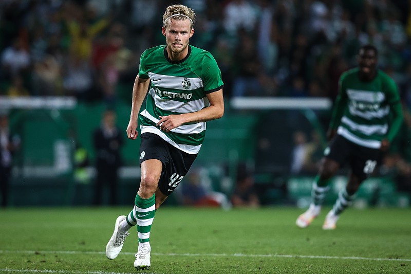 Morten Hjulmand là chữ ký thú vị mà Man Utd theo đuổi.