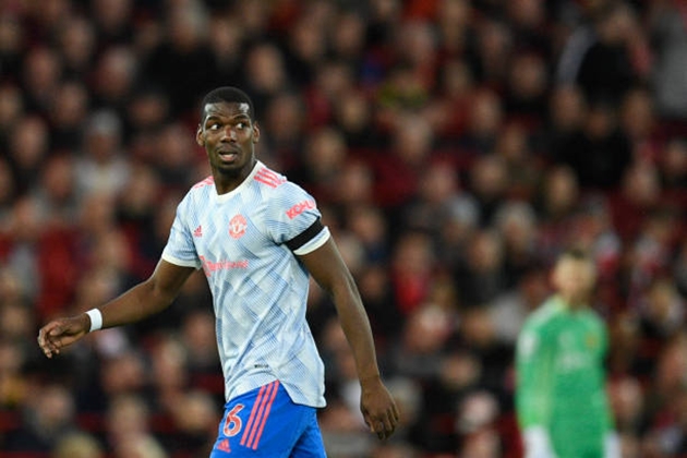 Paul Pogba để lại nhiều tranh cãi ở Old Trafford.