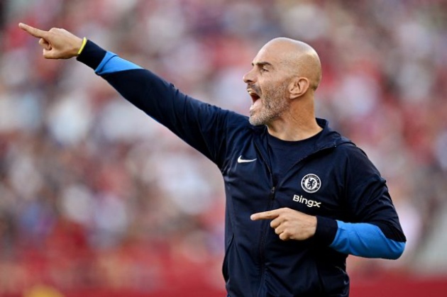 Chelsea có kế hoạch tăng cường hàng công.