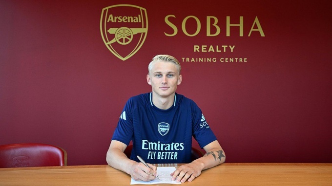 Arsenal sở hữu thành công chữ ký thủ môn Lucas Nygaard từ Nordsjaelland. Tài năng sinh năm 2006 lọt vào mắt xanh Arsenal bởi khả năng phản xạ cũng như xử lý bóng bằng chân xuất sắc.