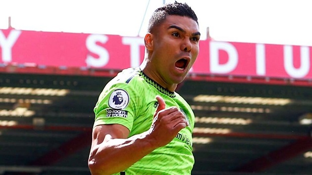 Casemiro có thể ở lại Man Utd.
