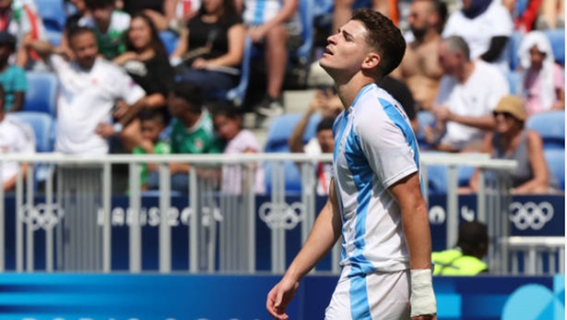 Alvarez cân nhắc chia tay Man City.