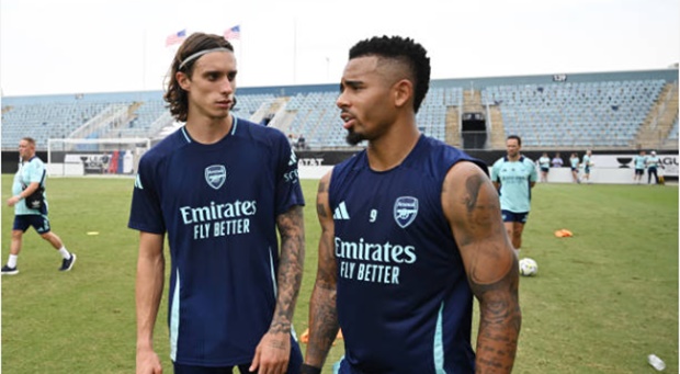 Calafiori đã chính thức gia nhập Arsenal.