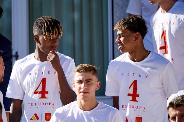 Barca rất mong muốn kết hợp Williams và Yamal như cách tuyển Tây Ban Nha đã làm tại EURO.