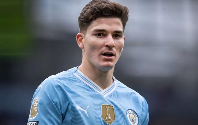 Alvarez có thể rời Man City.