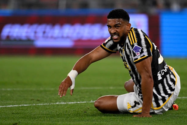 Juventus cân nhắc bán Gleison Bremer với giá 70 triệu euro.