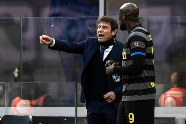 Romelu Lukaku muốn tái hợp thầy cũ ở Napoli.