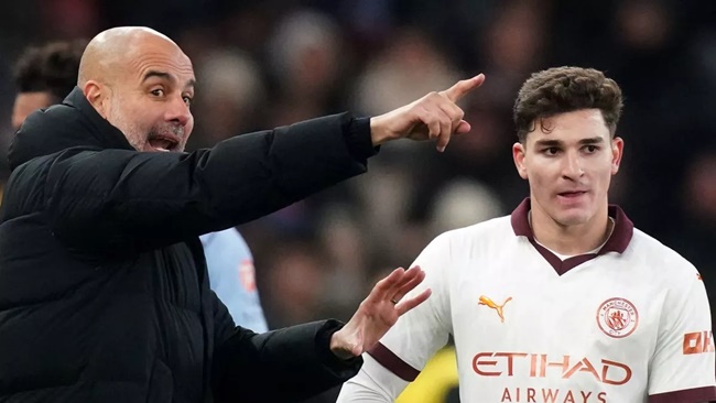 Alvarez chuẩn bị rời Man City.