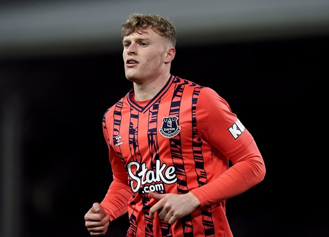 Branthwaite vẫn lọt vào tầm ngắm của Man Utd.