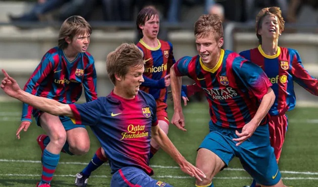 Olmo vốn là sản phẩm của lò La Masia, sự trở lại của anh rất được chào đón.