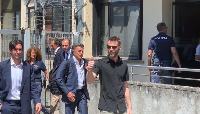 De Gea trải qua 12 năm gắn bó với Quỷ đỏ và rất được yêu mến tại Old Trafford.