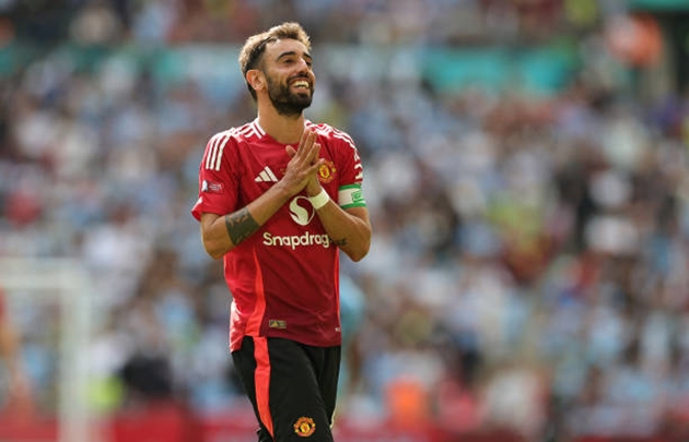 Bruno Fernandes từ chối viện lý do sau thất bại.