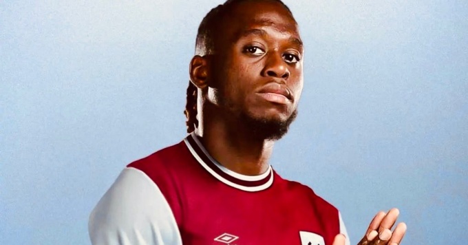 Man Utd bán Wan-Bissaka, và đón 2 tân binh.