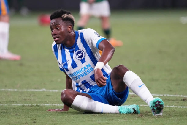 Arsenal cân nhắc chiêu mộ Simon Adingra.