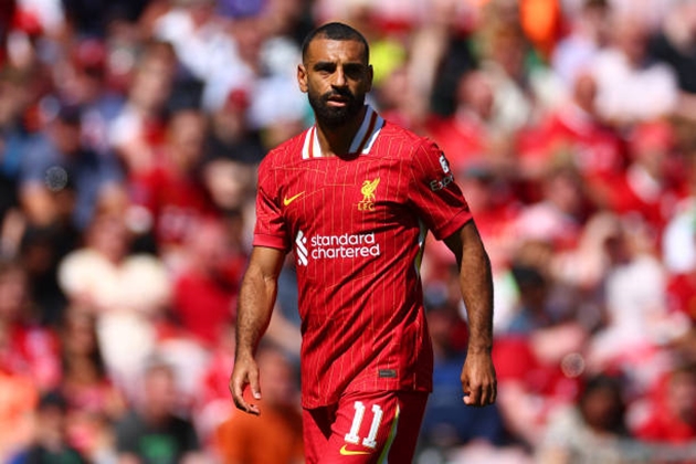 Liverpool legend worries about Salah's future