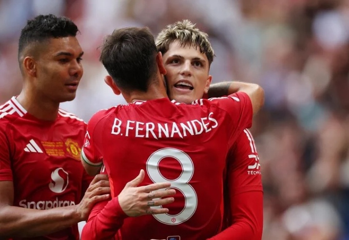 Những nhân tố chơi tốt của MU trước Man City.
