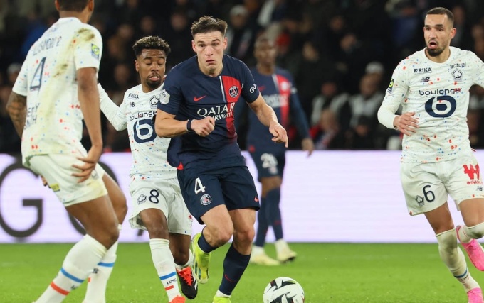 Ugarte hiện được xem là mục tiêu số một của Man Utd.