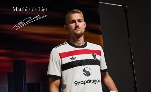 De Ligt là tân binh được kỳ vọng của Man United.