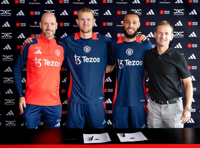Manchester United đã công bố sự xuất hiện của Matthijs de Ligt và Noussair Mazraoui,