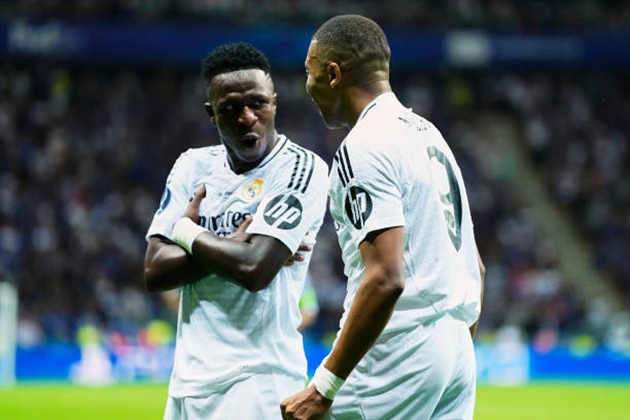 Vinicius Junior vẫn tỏa sáng dù chơi bên cạnh Kylian Mbappe.