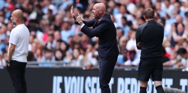 Ten Hag đang gặp tương đối những khó khăn trước thềm mùa giải mới.