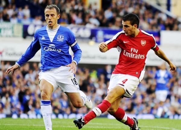 Arsenal thắng Everton 6-1 mùa 2009/2010.