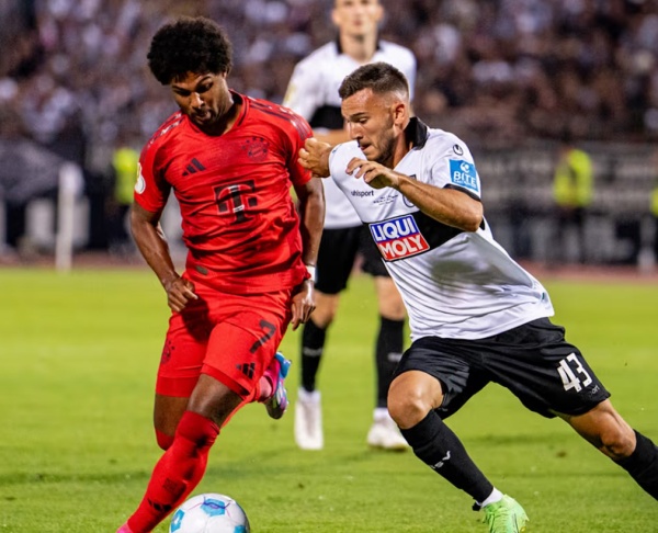 Serge Gnabry - 7.2 điểm. Gnabry trở thành mũi khoan nguy hiểm của Bayern Munich với những pha leo biên giàu tính đột biến. Tuyển thủ Đức đóng góp 1 kiến tạo, 1 key pass.
