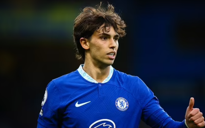Felix đang trên đường trở lại khoác áo Chelsea.