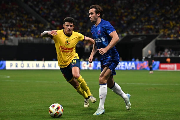 Ben Chilwell gặp khó khăn dưới thời Enzo Maresca.