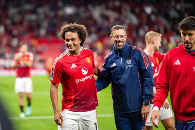 Manchester United cần sử dụng tiền đạo cắm thay vì lựa chọn Bruno Fernandes.