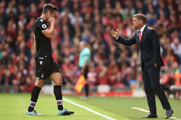 Frank de Boer quyết tâm áp đặt triết lý lên Crystal Palace nhưng không gặt hái được thành công.