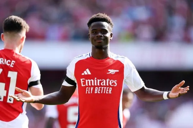 Saka càng xuất sắc, Arsenal càng lo nếu số 7 chấn thương.