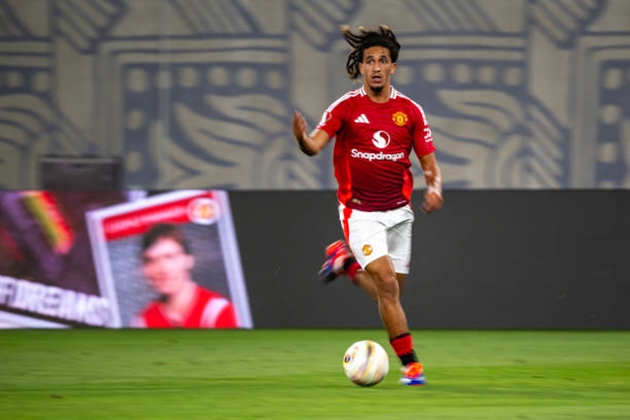 Hannibal Mejbri không gây ấn tượng tại Manchester United.