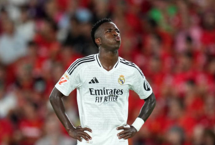 Như vậy, Vinicius và các đồng đội chỉ có được 1 trận hòa trong ngày ra quân ở La Liga.
