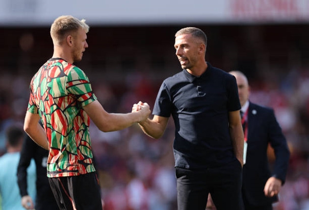 Wolves cân nhắc chiêu mộ Aaron Ramsdale.