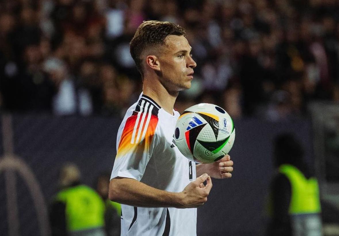 Tương lai của Kimmich chưa được xác định.