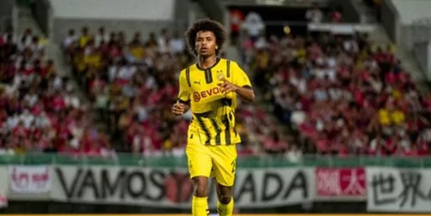 Chelsea có thể chiêu mộ Adeyemi.