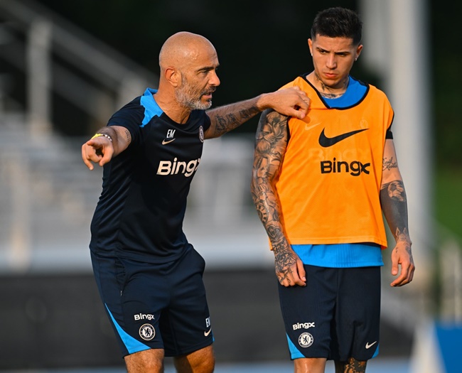 enzo fernandez's reaction during training session at chelsea