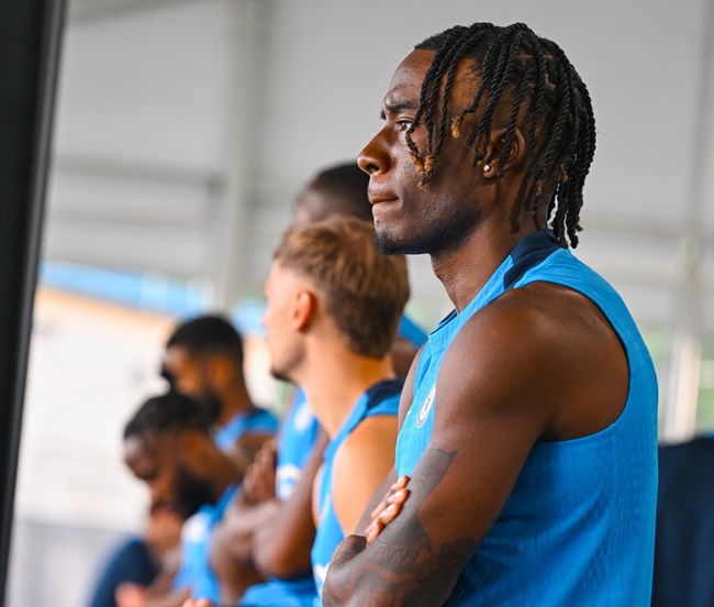 enzo fernandez's reaction during training session at chelsea