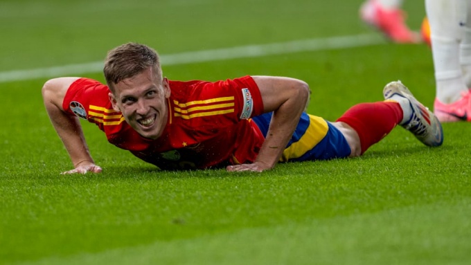 Barca quyết tâm sở hữu Olmo.