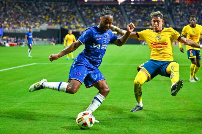 Cơ hội mở ra với Sterling.