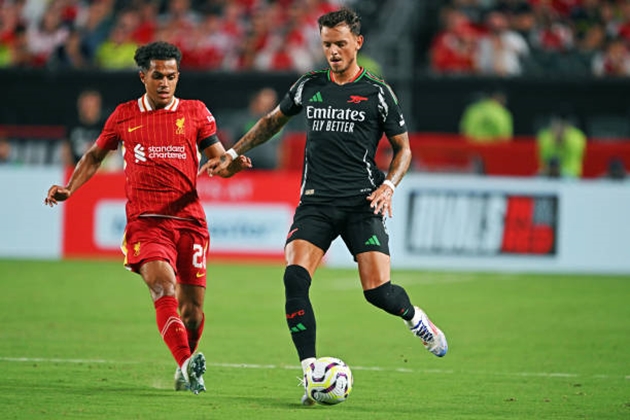 Arne Slot sẽ phải cân nhắc về trường hợp của Fabio Carvalho.