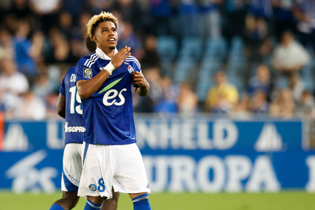 Santos thi đấu ấn tượng tại Ligue 1 mùa trước.