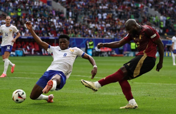Lukaku được Napoli quan tâm.